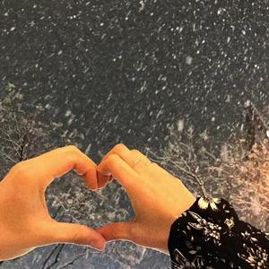 两个女生互想吃对方奶头动漫软件
